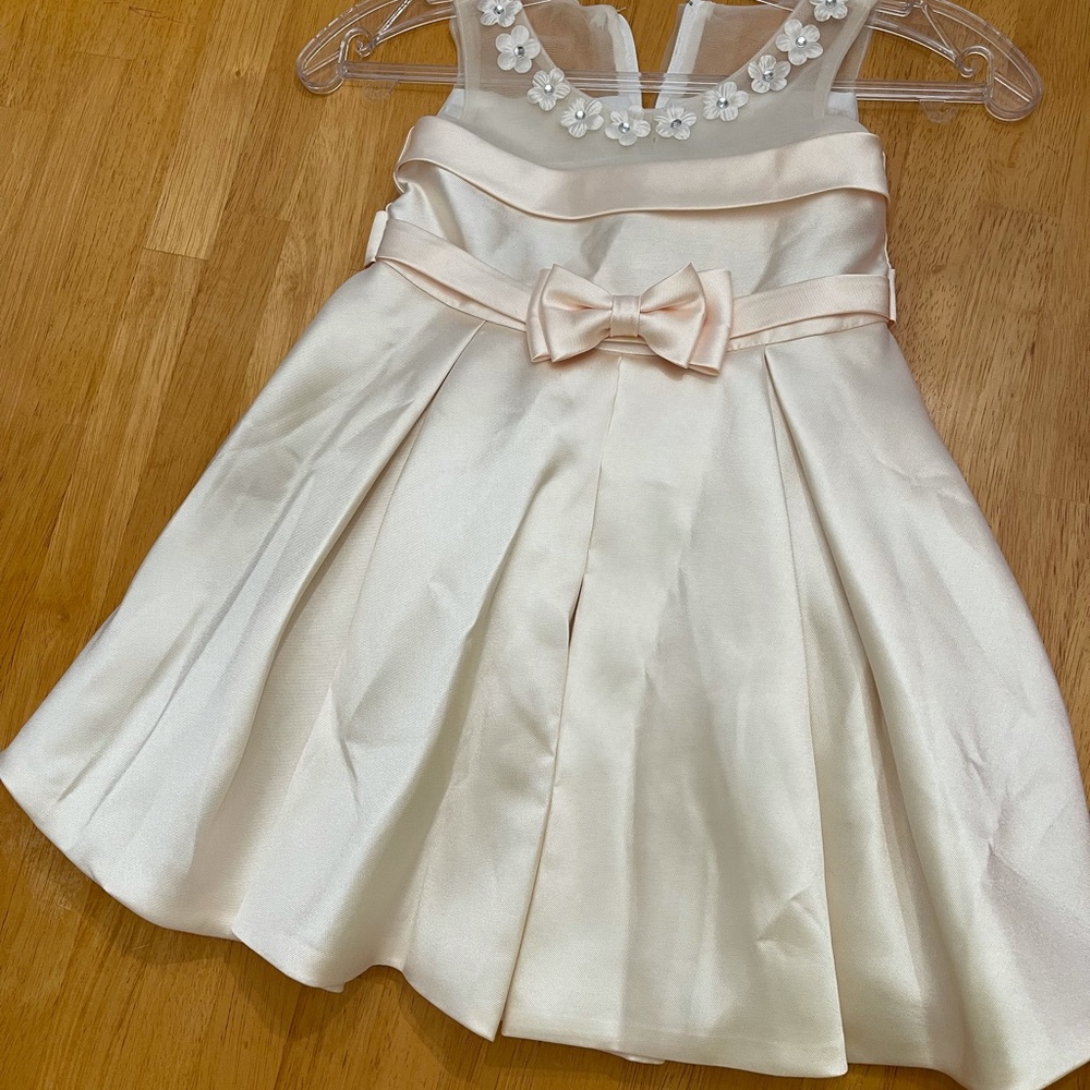 Flower girl dress 👗